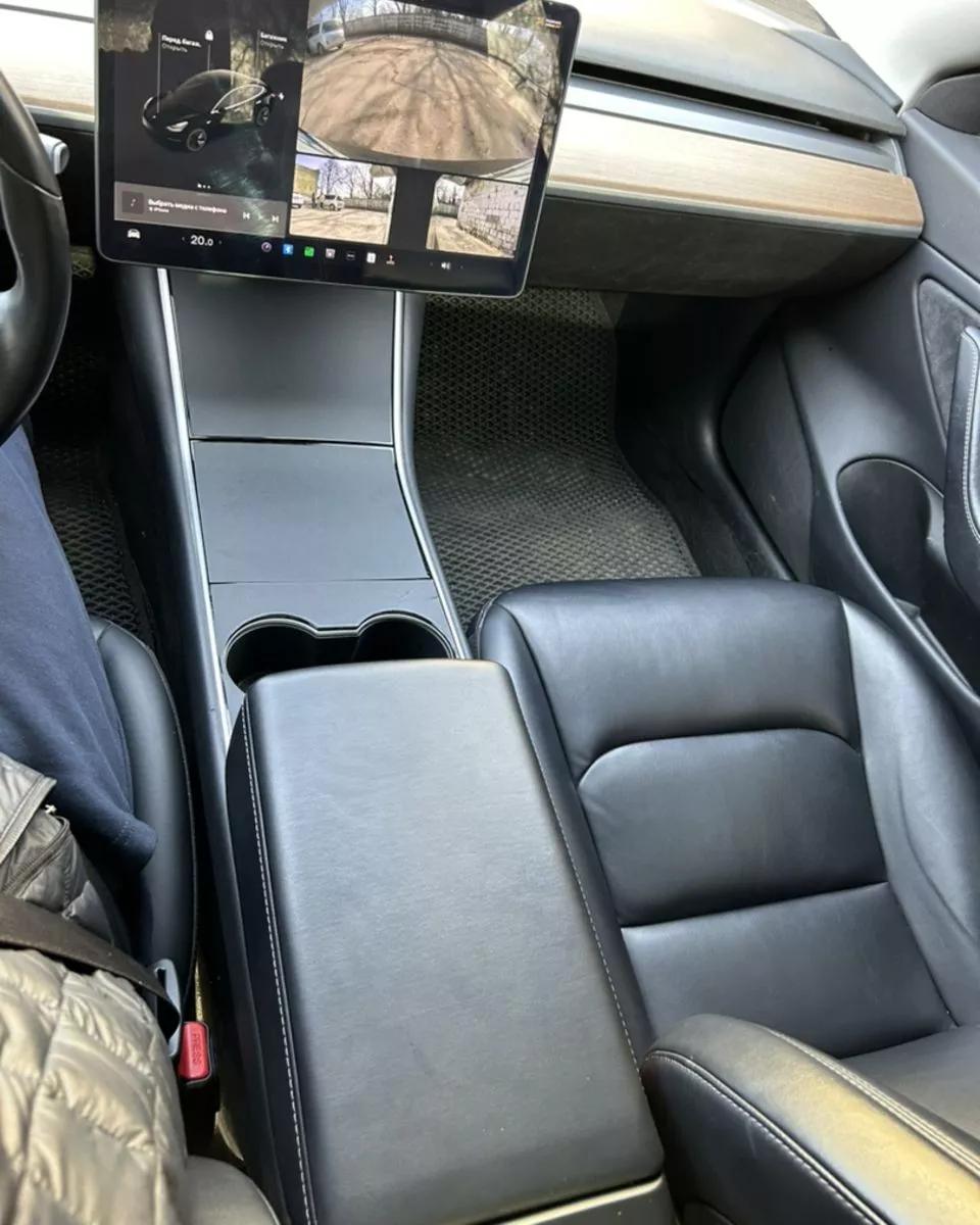 Tesla Model 3  75 kWh 2018121