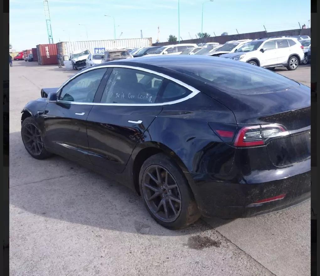 Tesla Model 3  75 kWh 2018thumbnail241