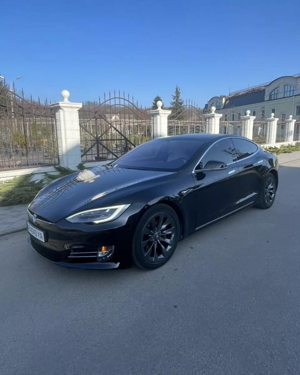 Tesla Model S  75 kWh 2018thumbnail121