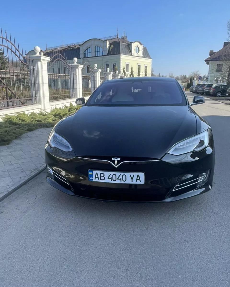 Tesla Model S  75 kWh 2018thumbnail131