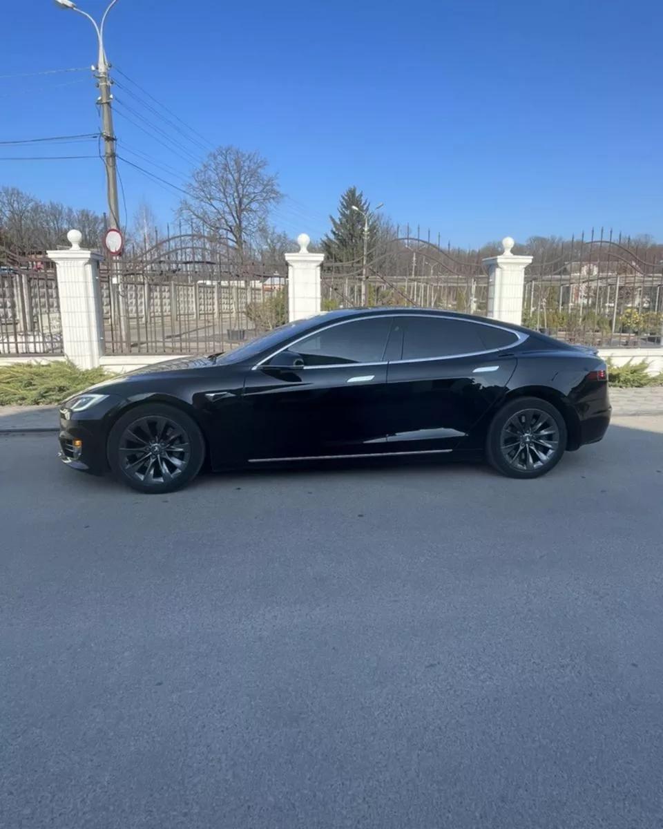 Tesla Model S  75 kWh 2018231