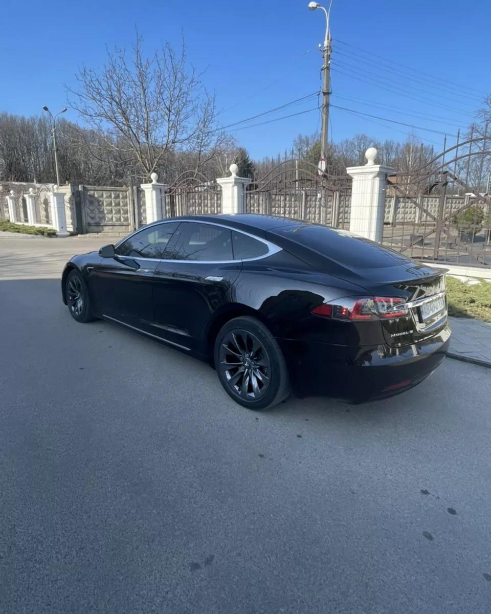 Tesla Model S  75 kWh 2018271