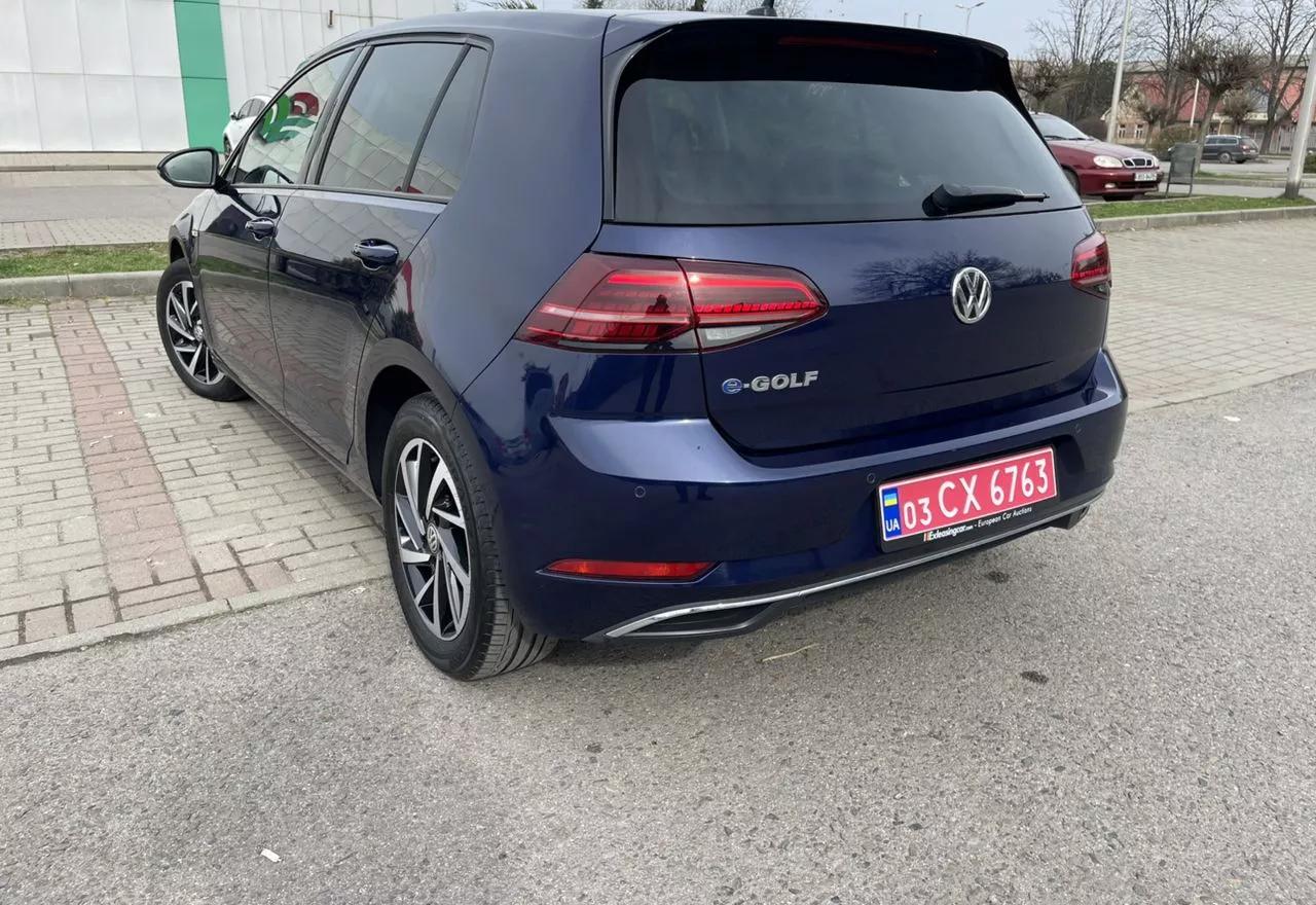 Volkswagen e-Golf  2019thumbnail91