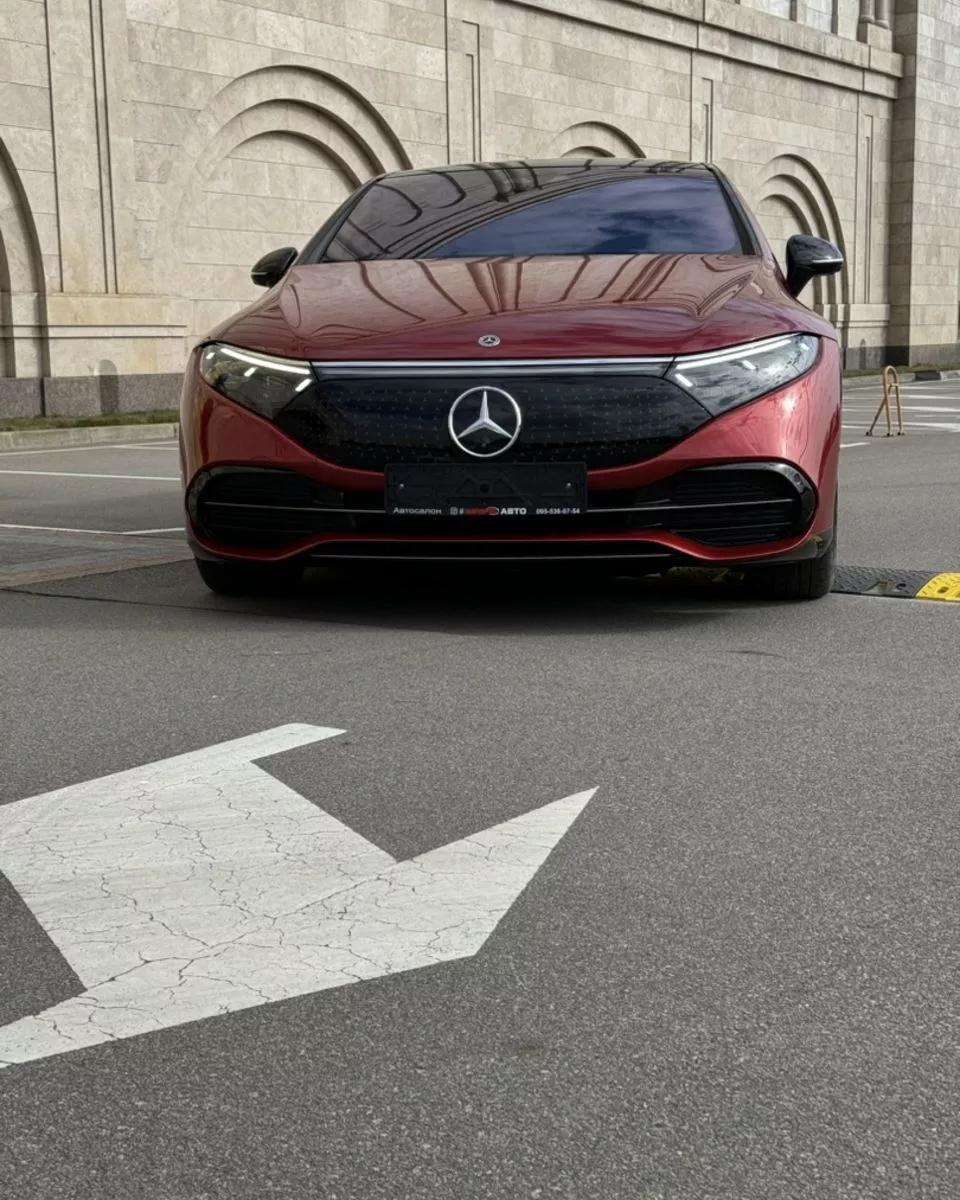 Mercedes-Benz EQS  202211