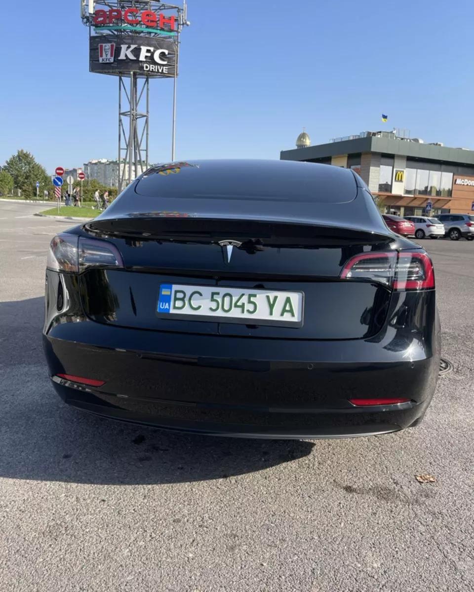 Tesla Model 3  54 kWh 2021thumbnail51