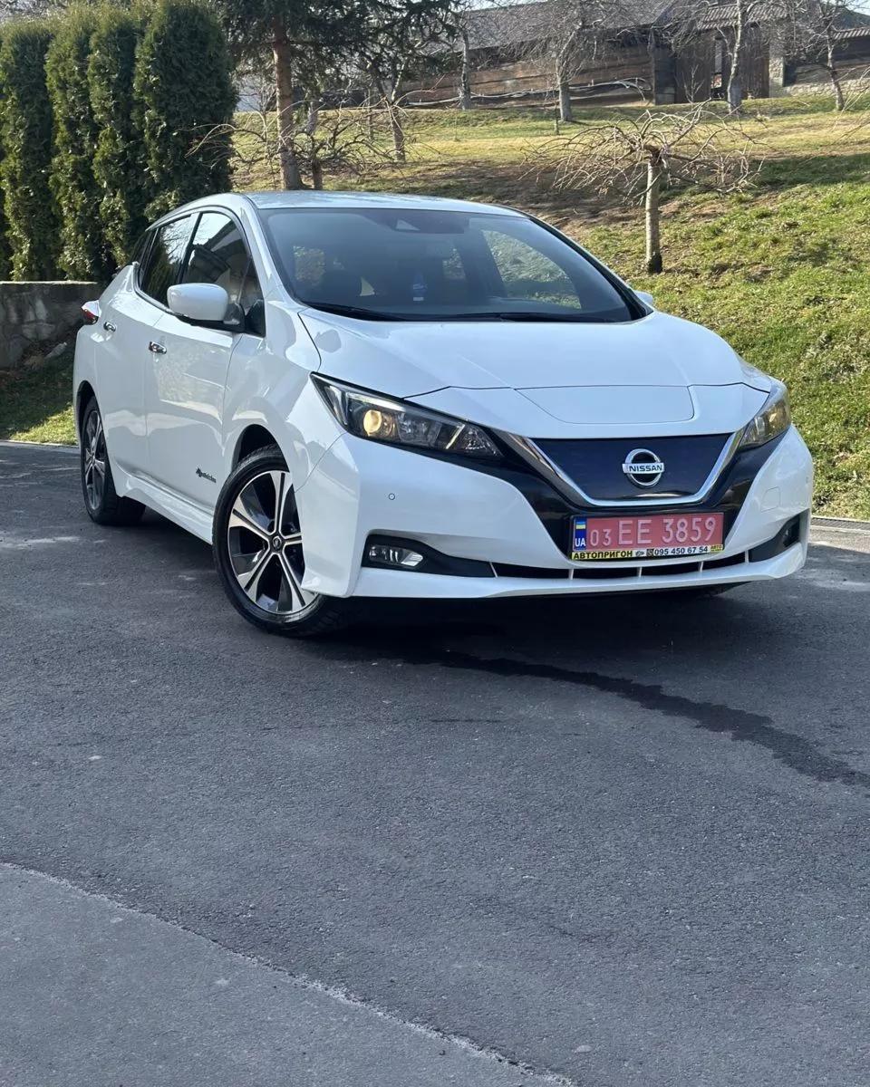Nissan Leaf  40 kWh 2019thumbnail51