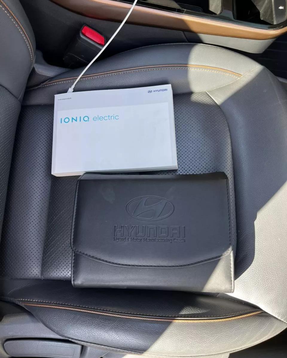 Hyundai Ioniq  28 kWh 2018271