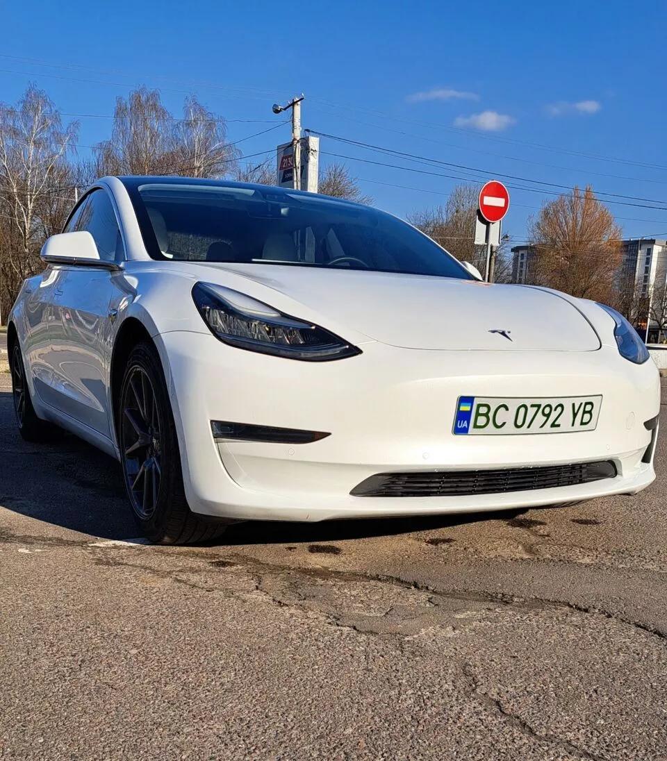 Tesla Model 3  75 kWh 2019thumbnail01