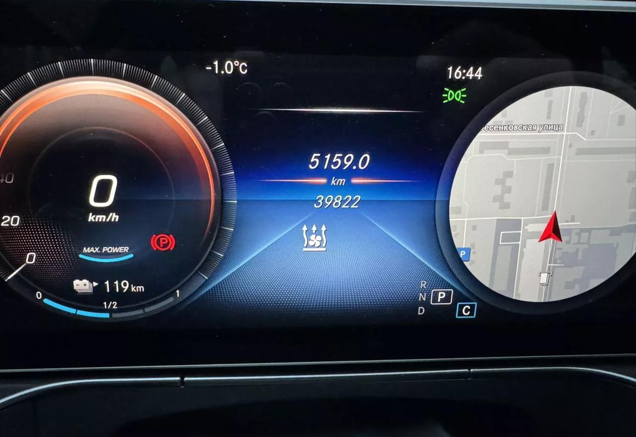 Mercedes-Benz EQC  80 kWh 2019thumbnail11