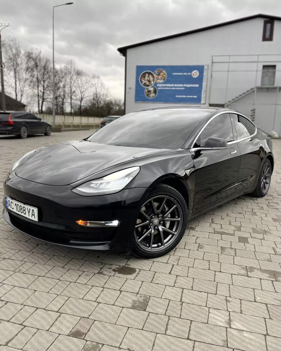 Tesla Model 3  62 kWh 201951
