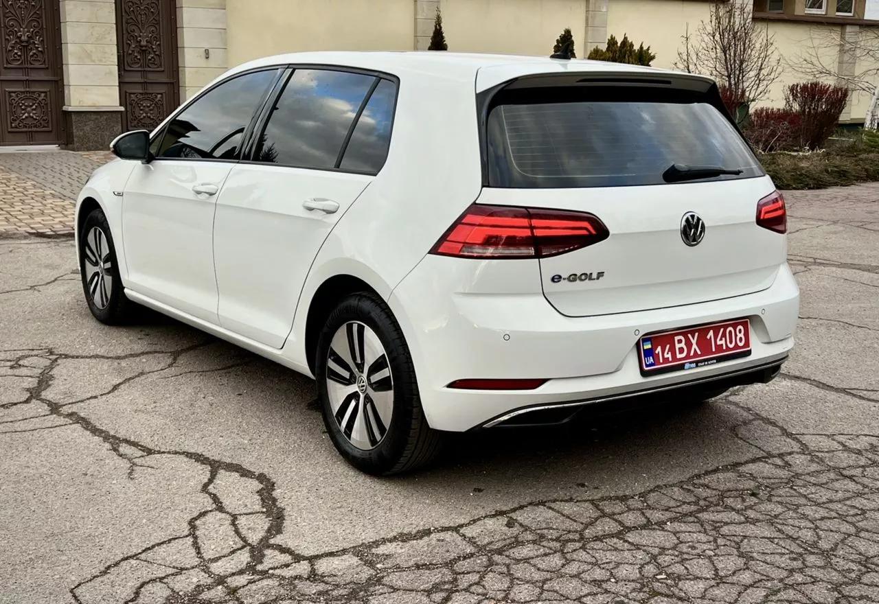 Volkswagen e-Golf  35 kWh 2019211