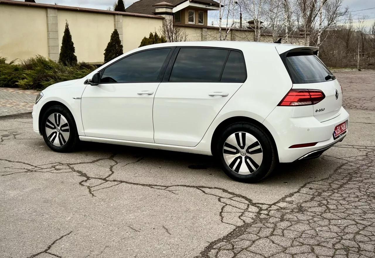 Volkswagen e-Golf  35 kWh 2019231