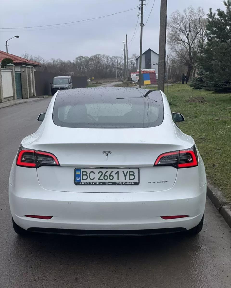 Tesla Model 3  80.5 kWh 202181