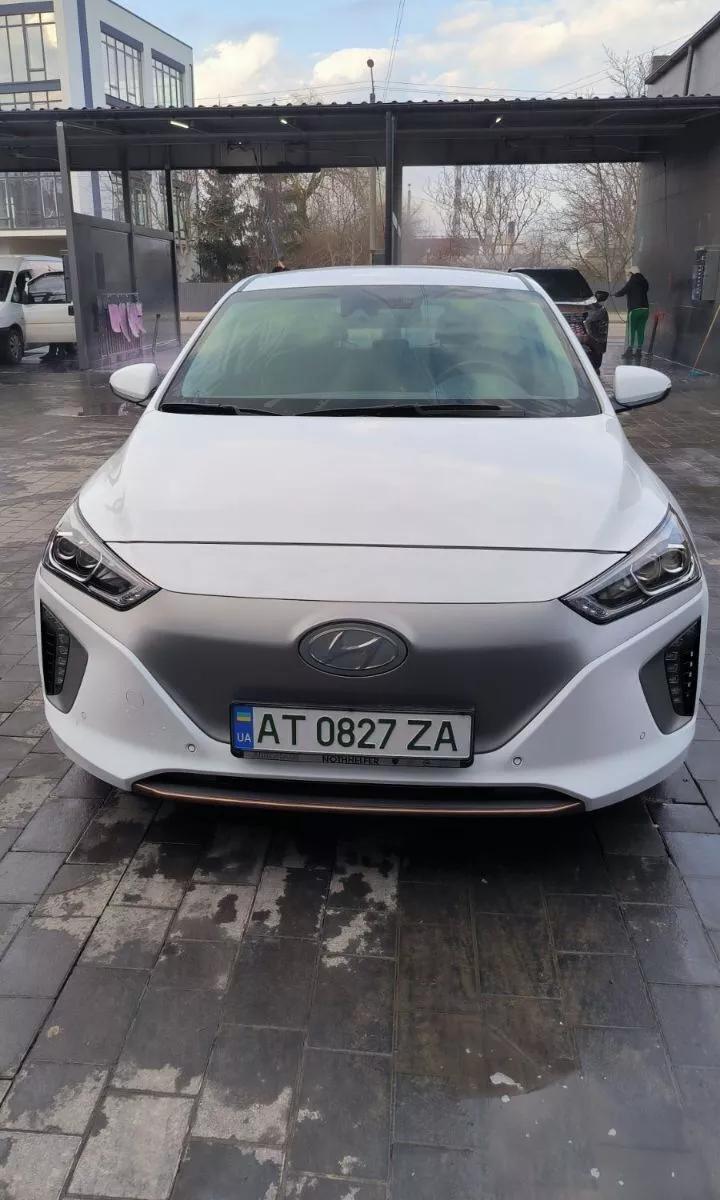 Hyundai Ioniq  28 kWh 201901