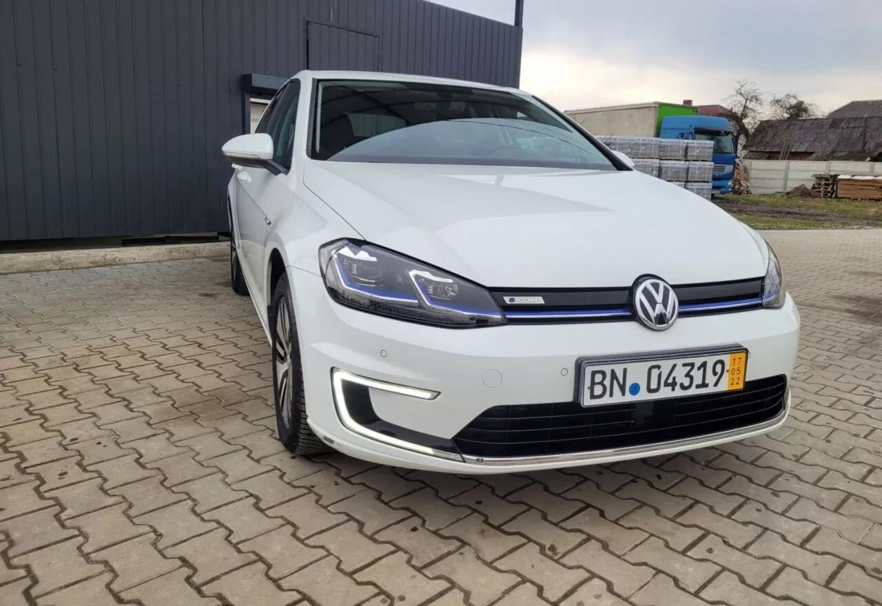 Volkswagen e-Golf  36 kWh 2017thumbnail281