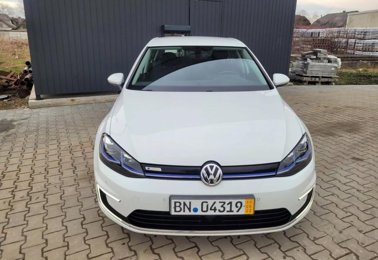 Volkswagen e-Golf  36 kWh 2017thumbnail291