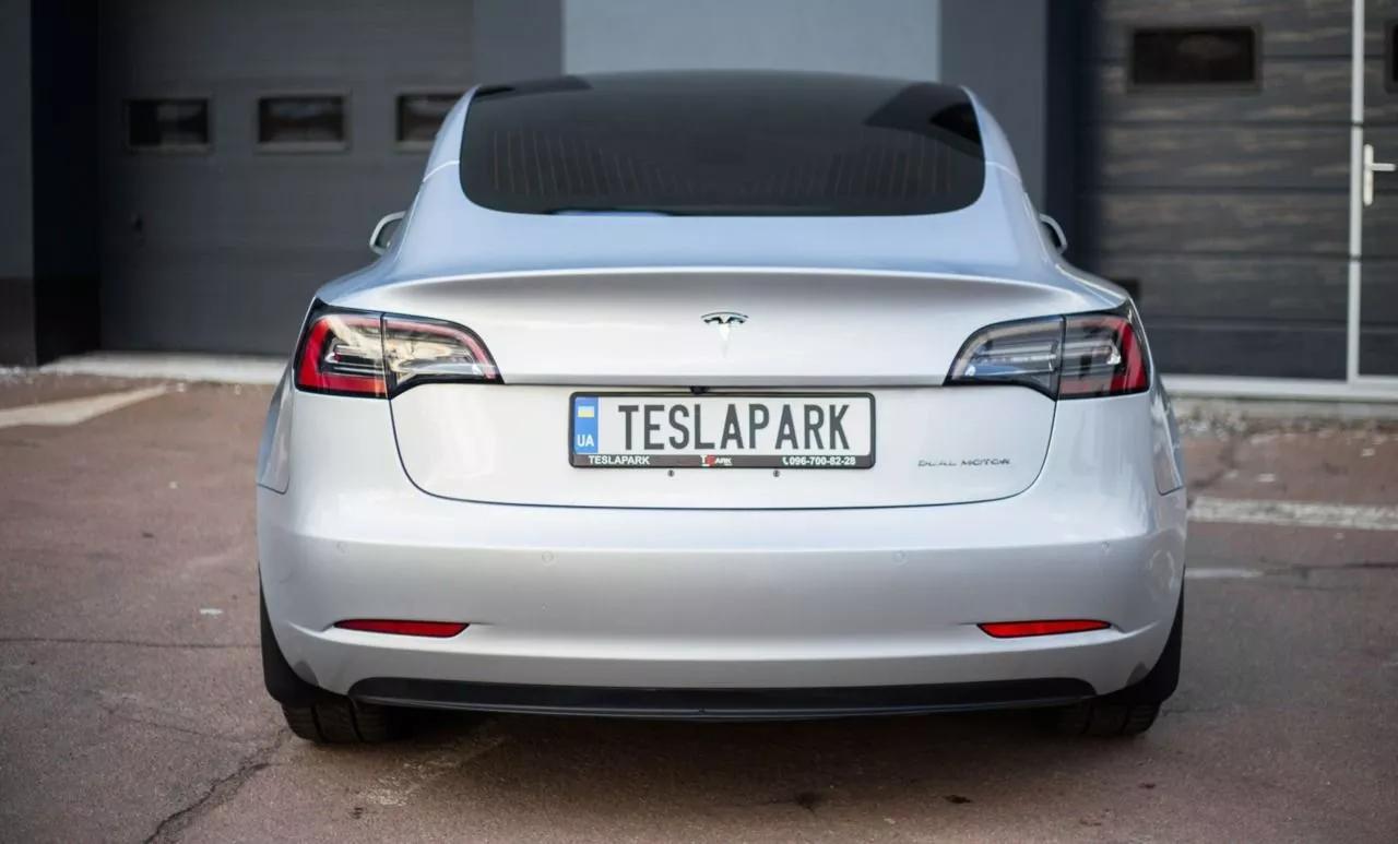 Tesla Model 3  82 kWh 201881