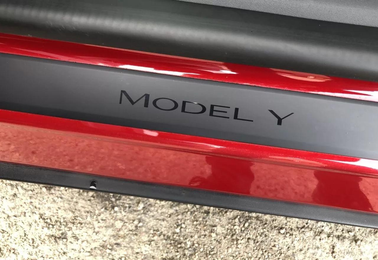 Tesla Model Y  2021191