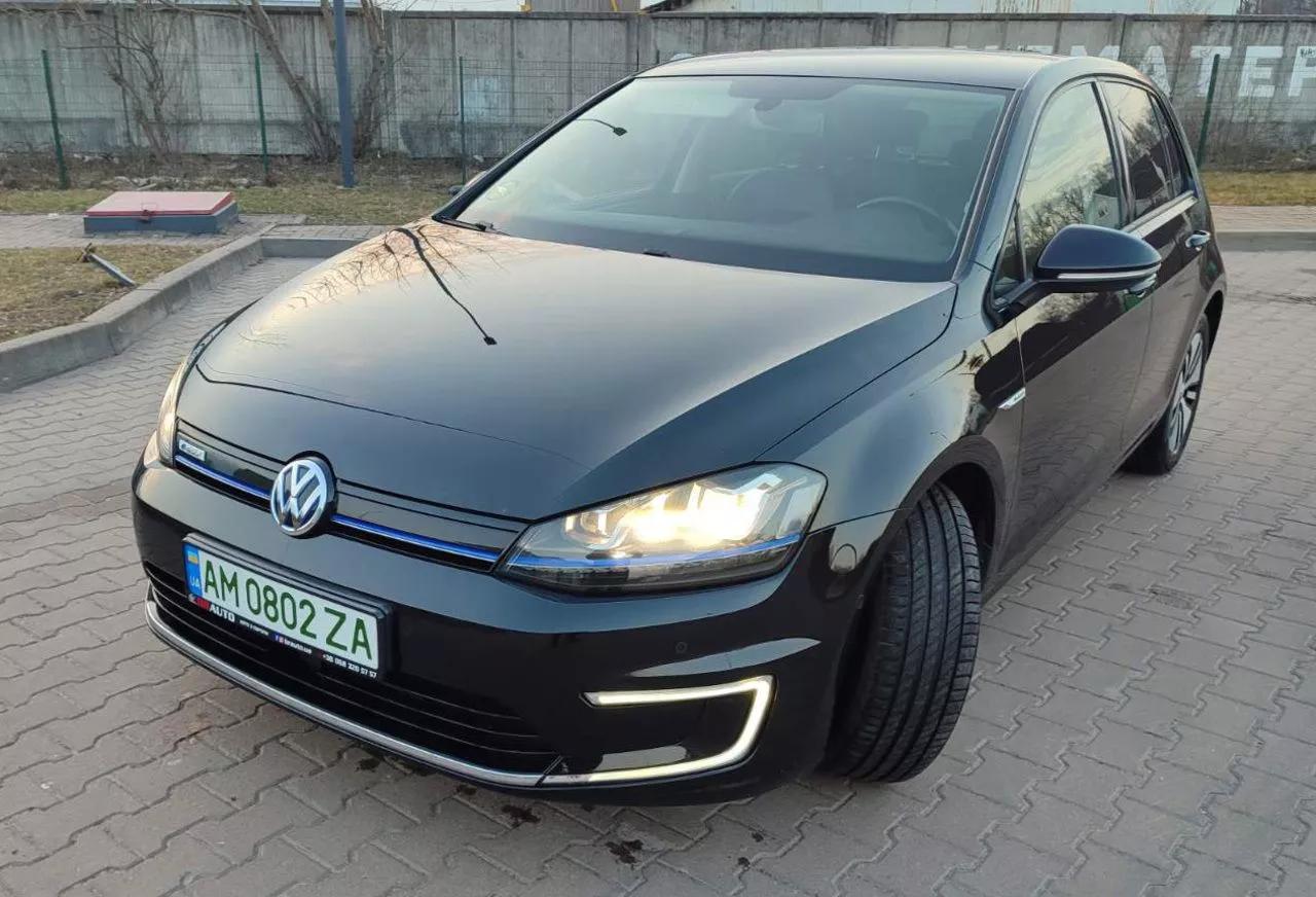 Volkswagen e-Golf  24 kWh 2014201