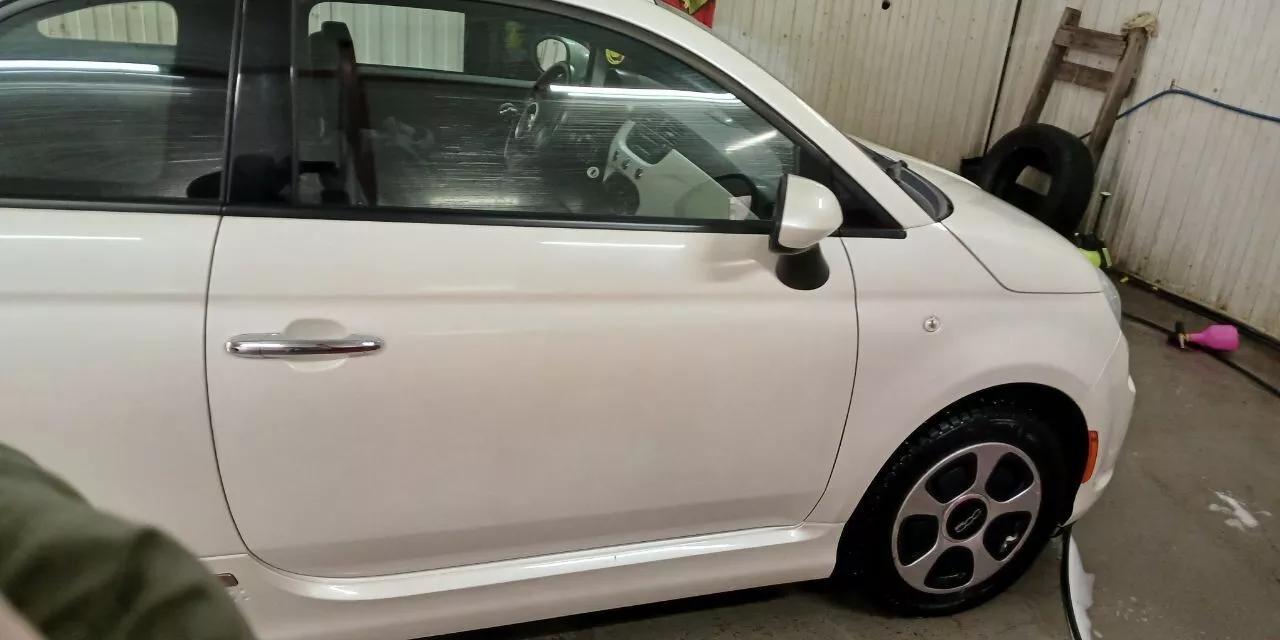Fiat 500e  24 kWh 2015thumbnail161