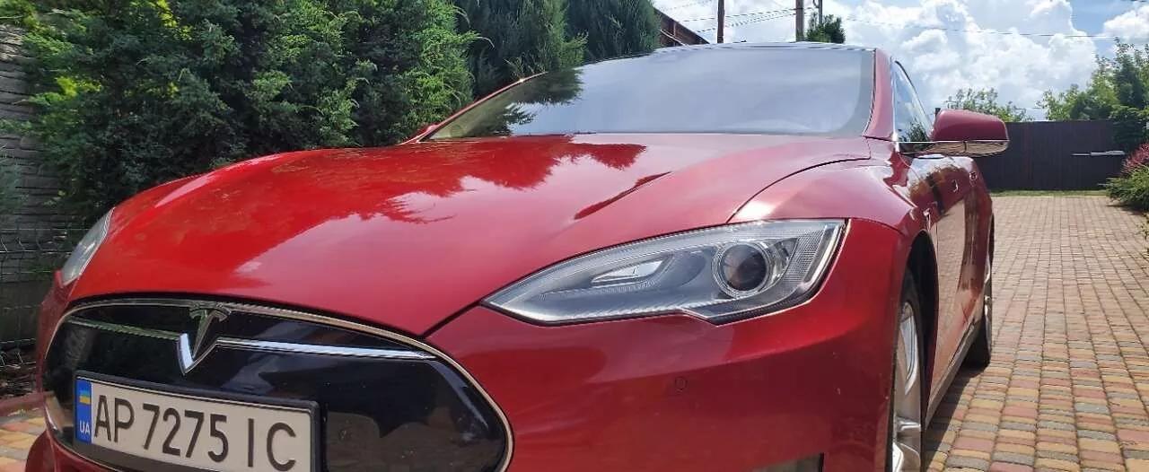 Tesla Model S  201621