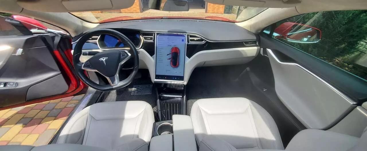 Tesla Model S  2016thumbnail161