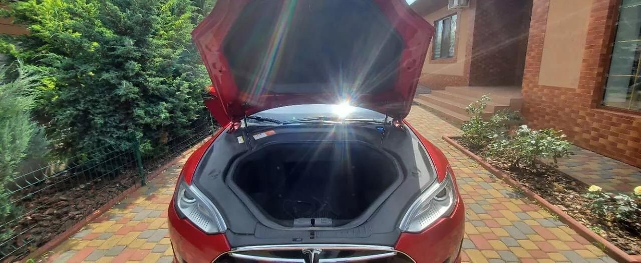 Tesla Model S  2016thumbnail261