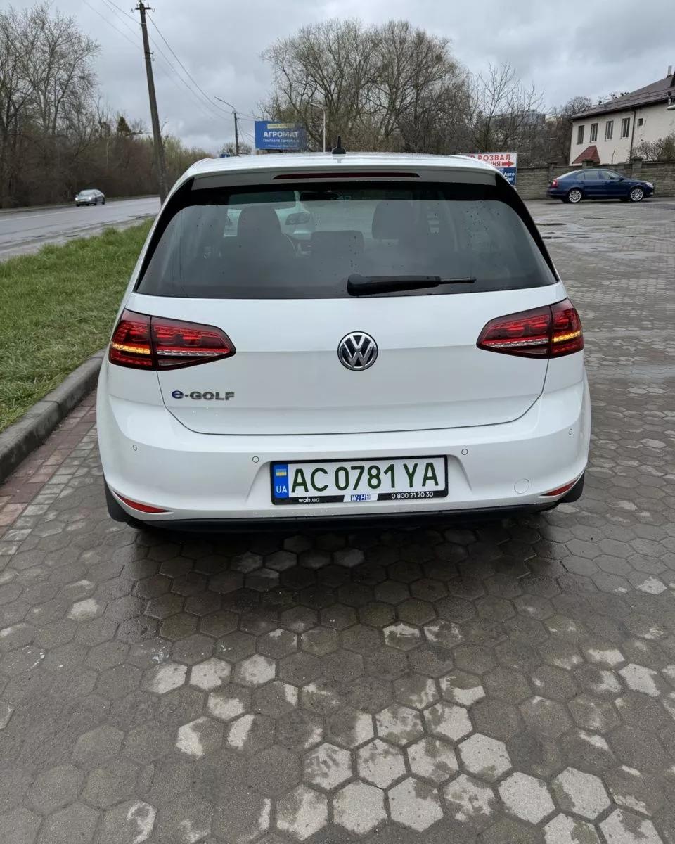 Volkswagen e-Golf  24 kWh 201471