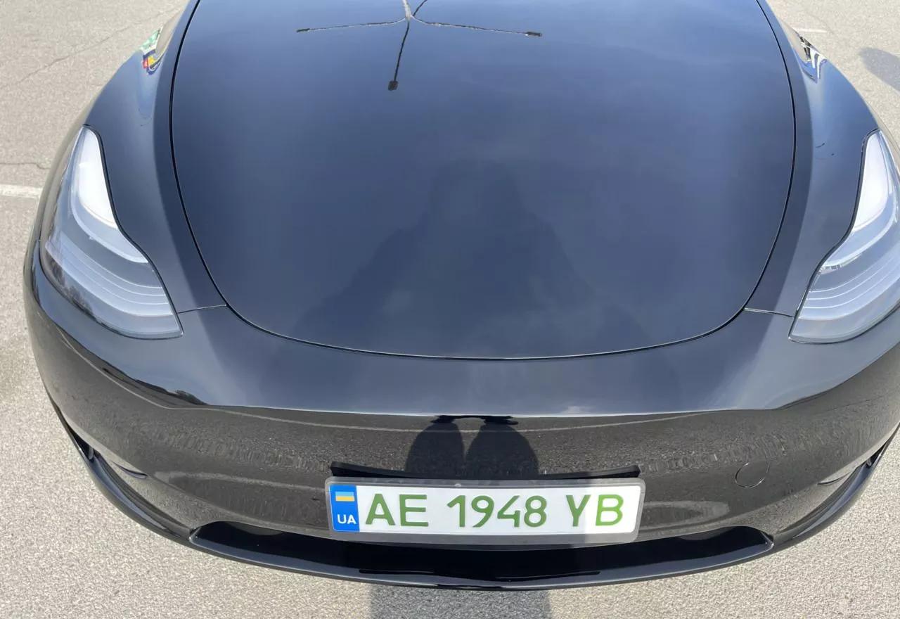 Tesla Model Y  80.5 kWh 202321