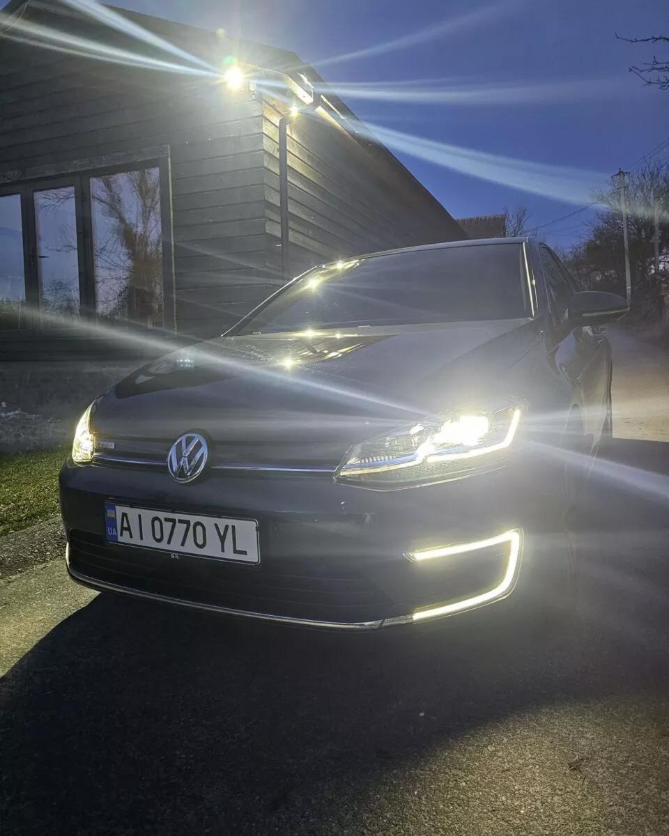Volkswagen e-Golf  36 kWh 2020271