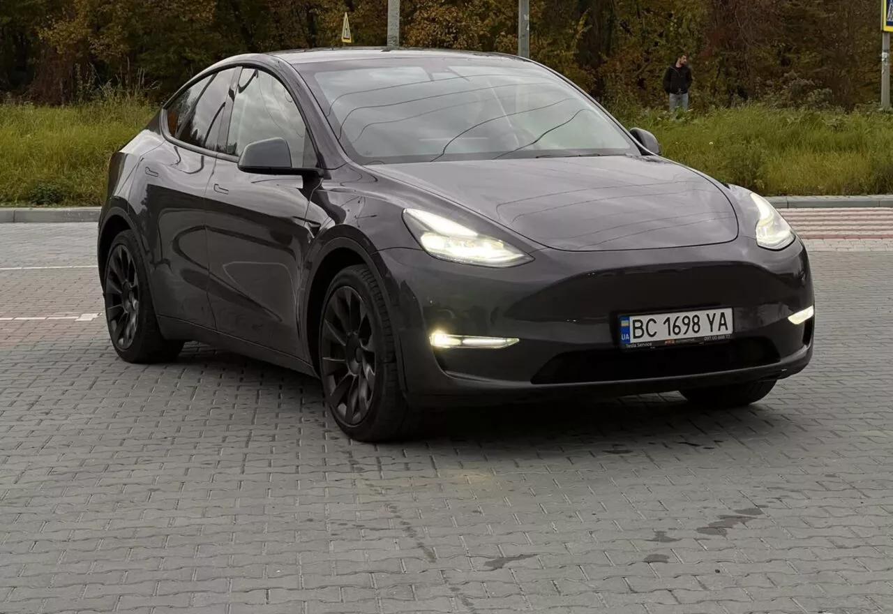 Tesla Model Y  75 kWh 2020261