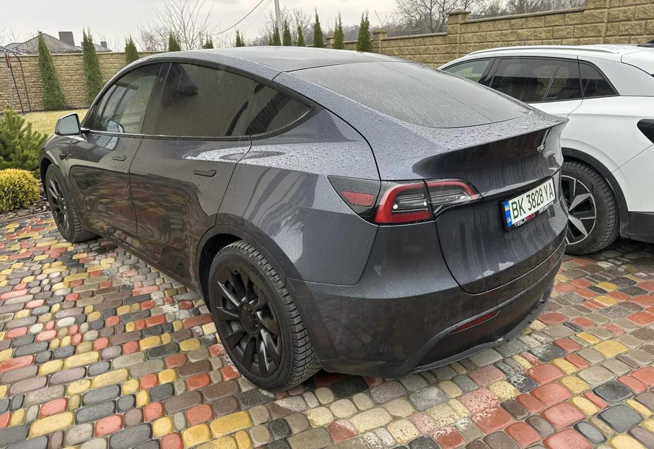 Tesla Model Y  80 kWh 2021101