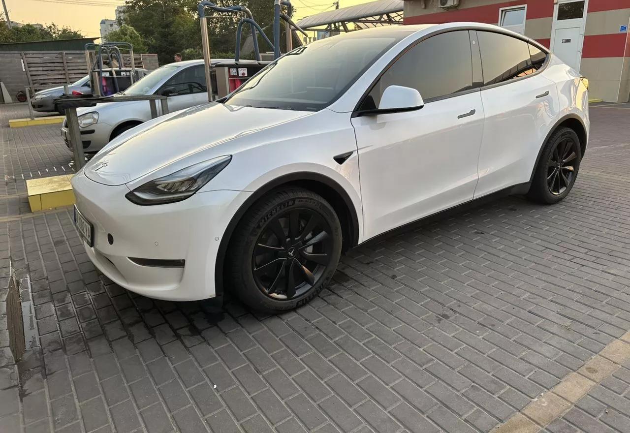 Tesla Model Y  70 kWh 202051