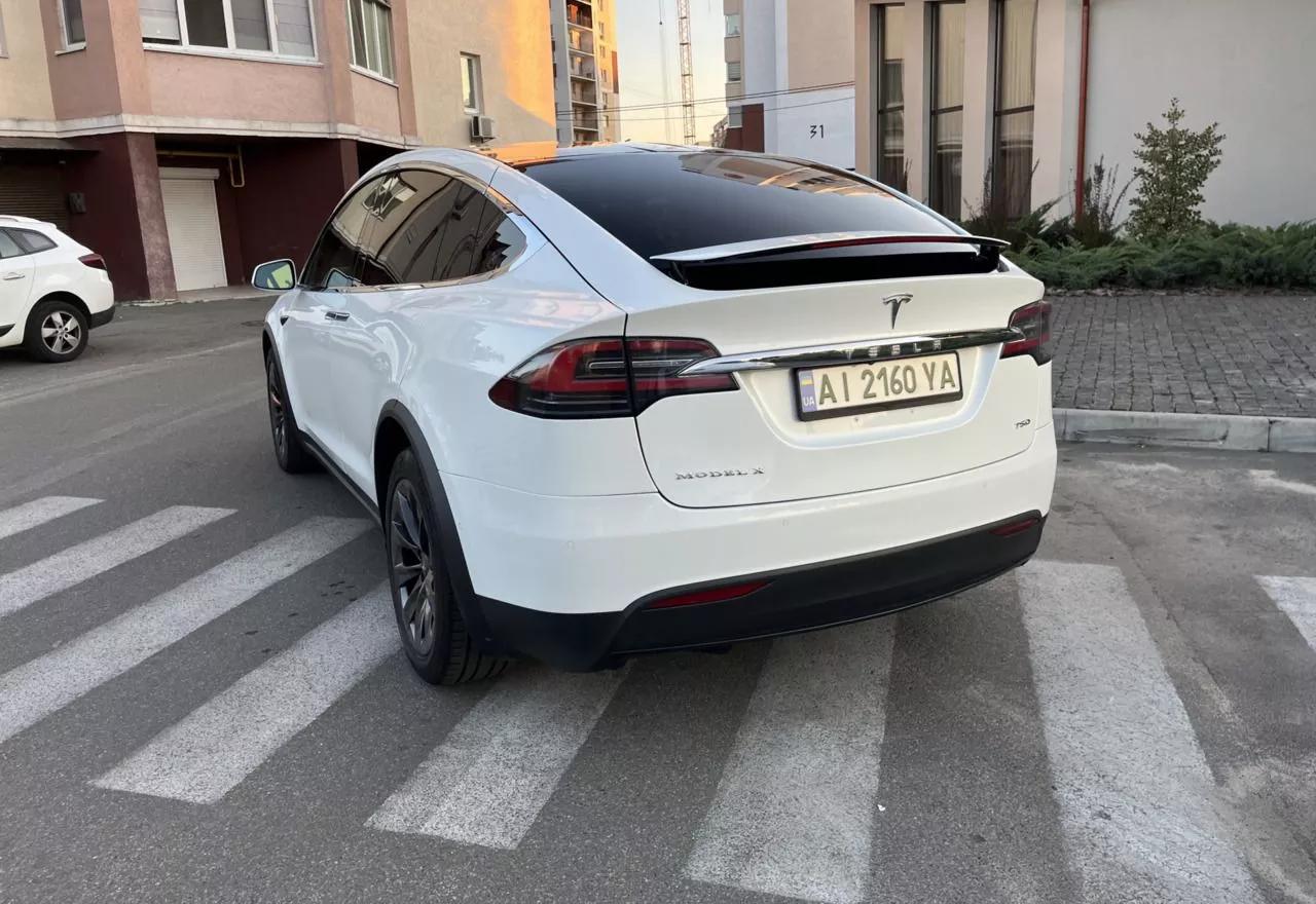 Tesla Model X  75 kWh 2018211