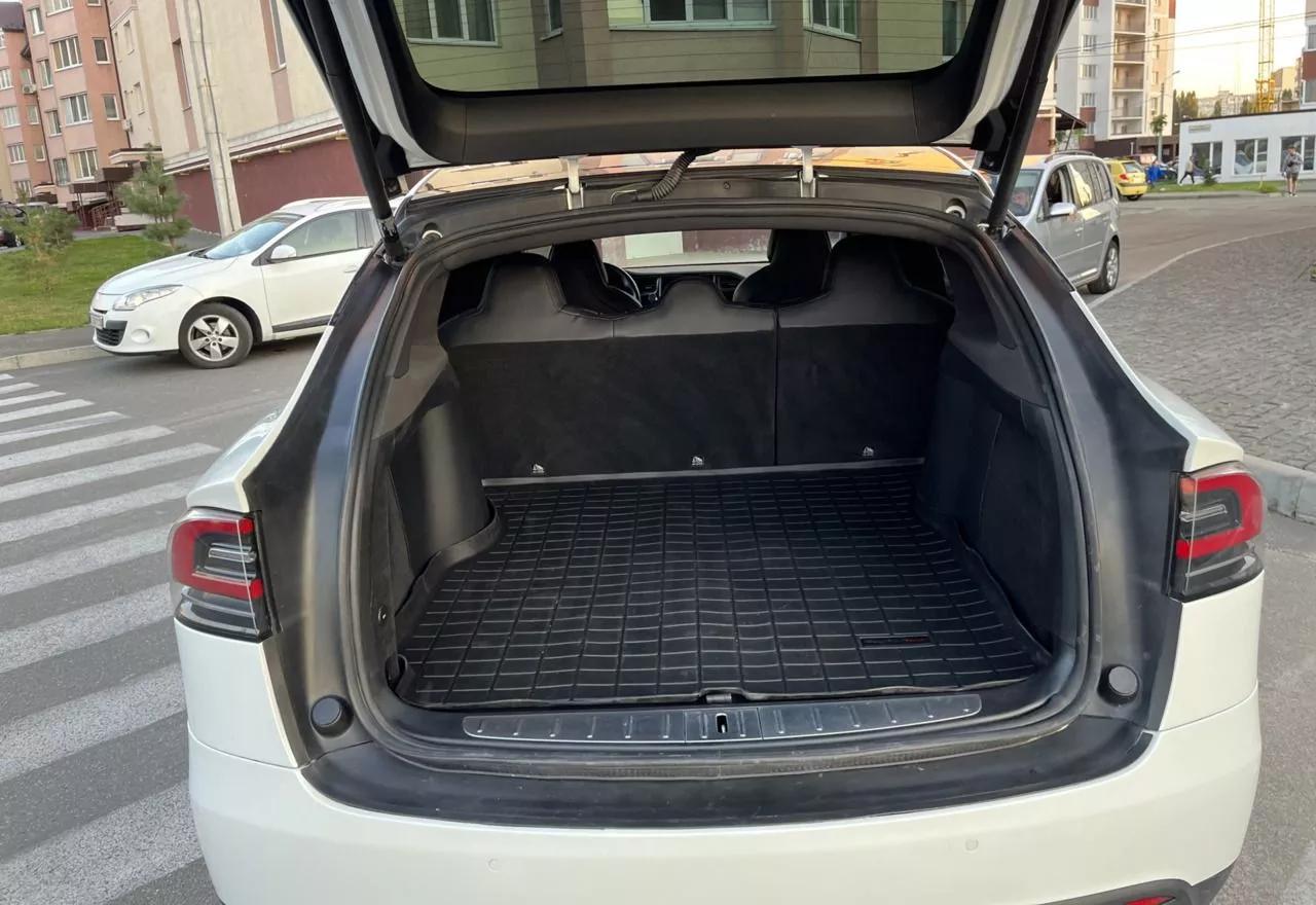 Tesla Model X  75 kWh 2018thumbnail261