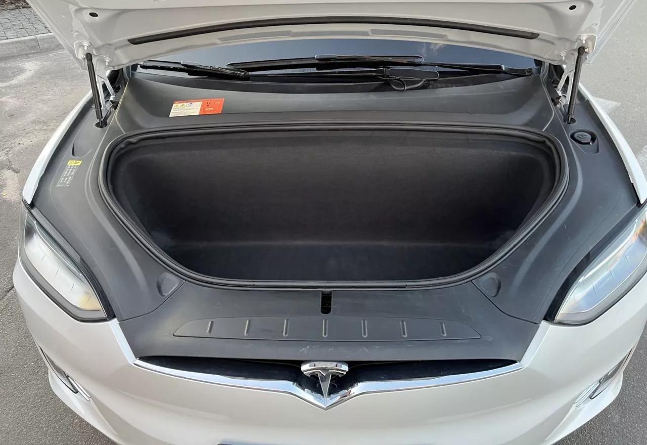 Tesla Model X  75 kWh 2018thumbnail291