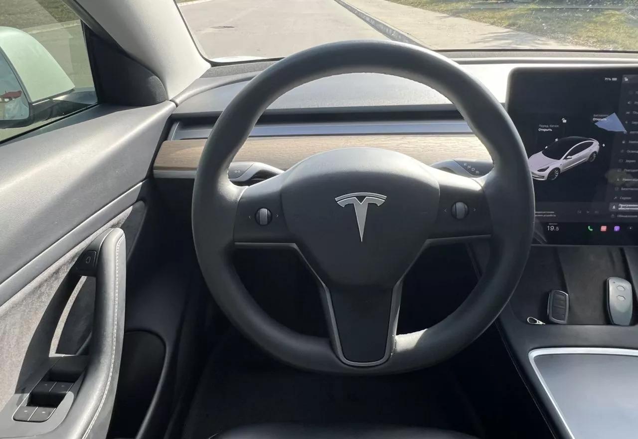 Tesla Model 3  80.5 kWh 2020181