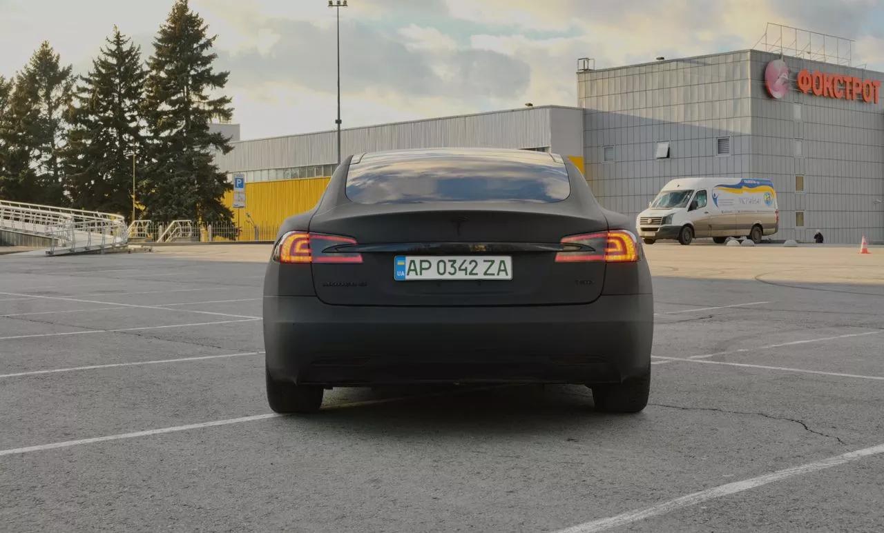 Tesla Model S  75 kWh 2016111