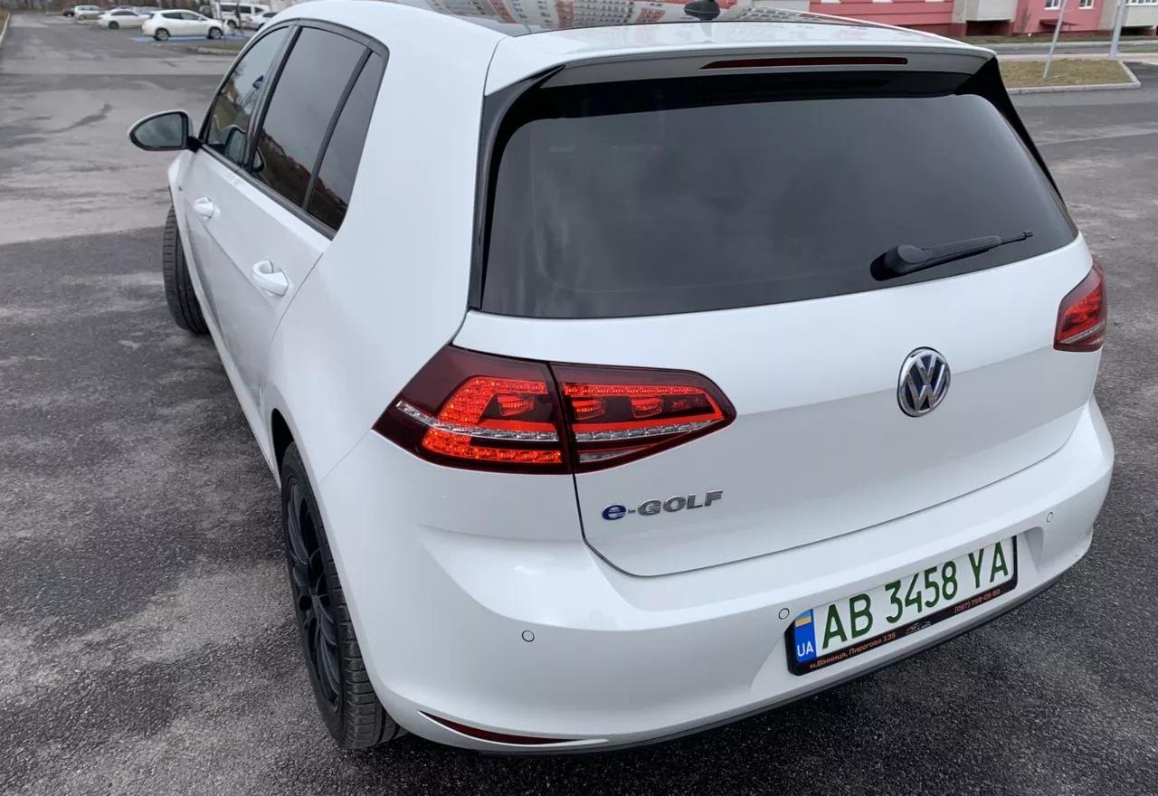 Volkswagen e-Golf  24 kWh 2016111