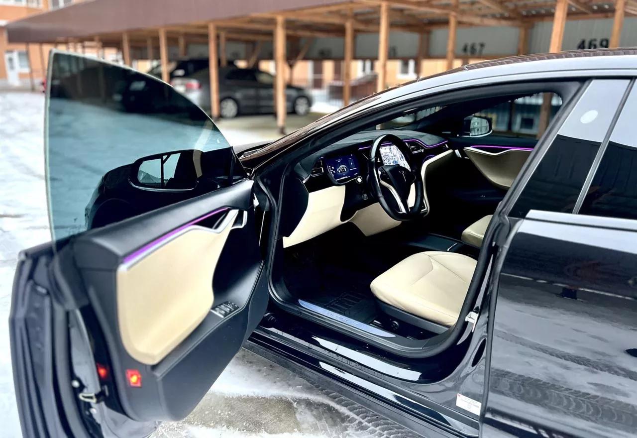Tesla Model S  90 kWh 2016131