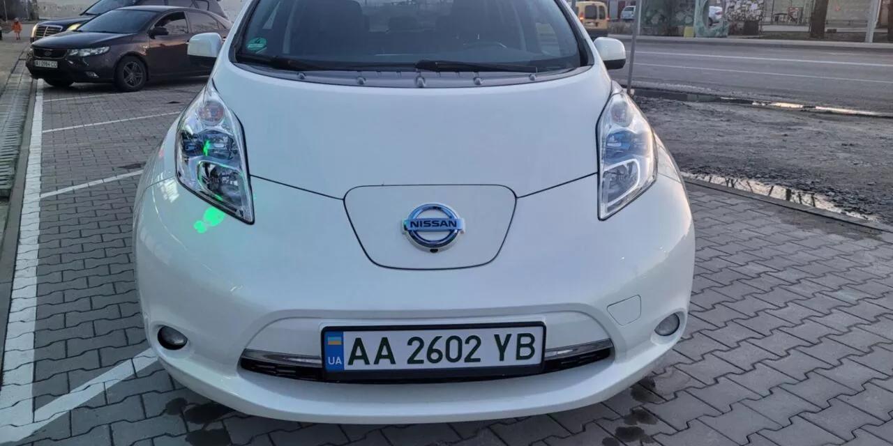 Nissan Leaf  24 kWh 201311