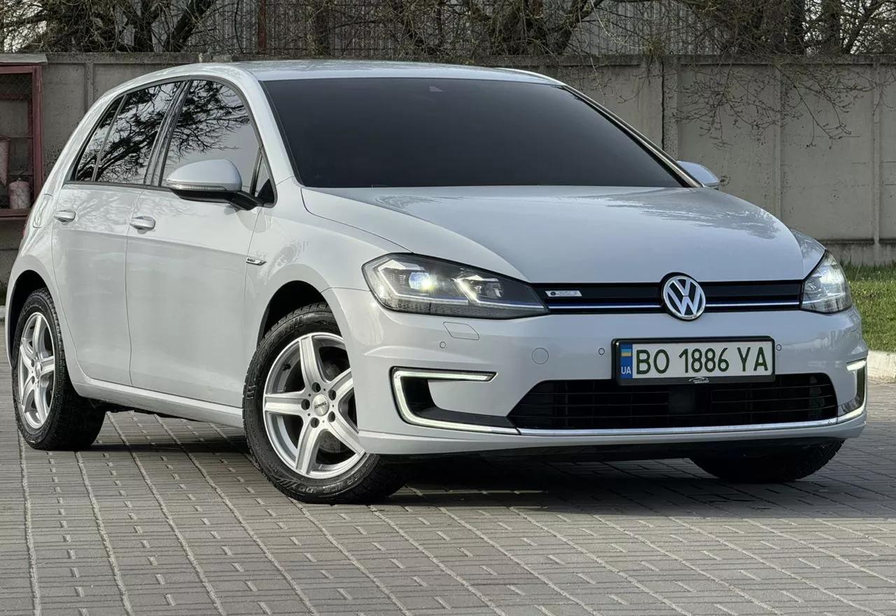 Volkswagen e-Golf  37 kWh 201821