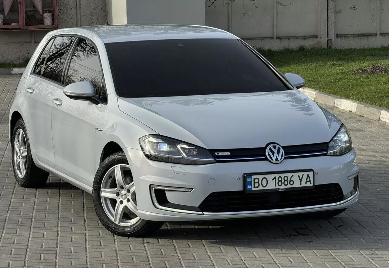 Volkswagen e-Golf  37 kWh 2018thumbnail31
