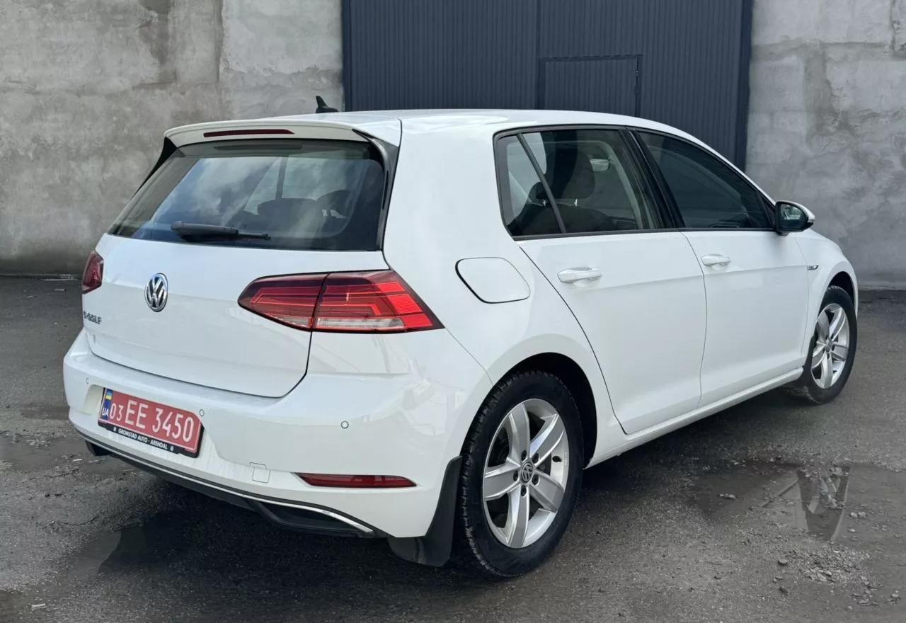 Volkswagen e-Golf  36 kWh 2018thumbnail51