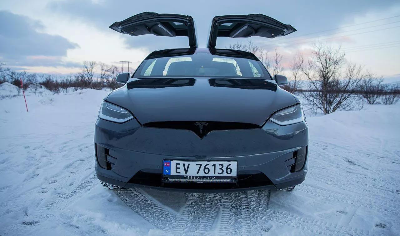 Tesla Model X  100 kWh 2018thumbnail41
