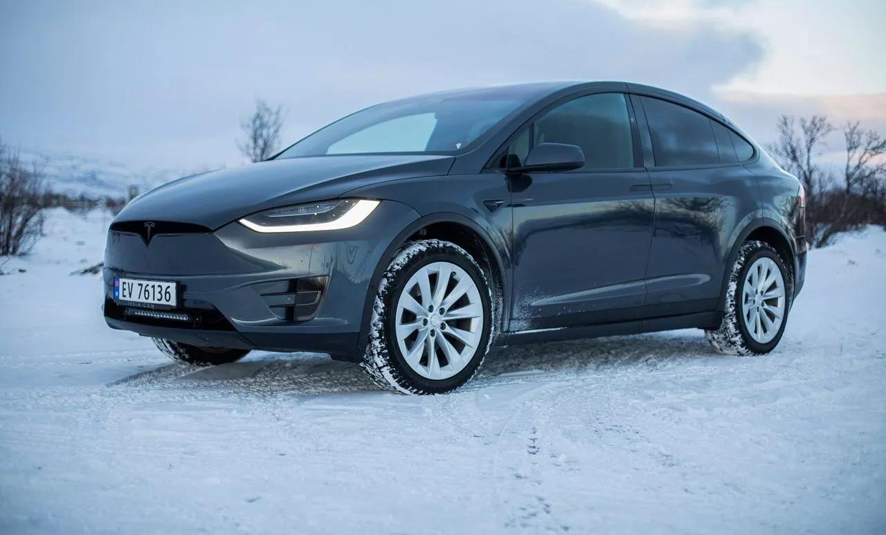 Tesla Model X  100 kWh 2018thumbnail61
