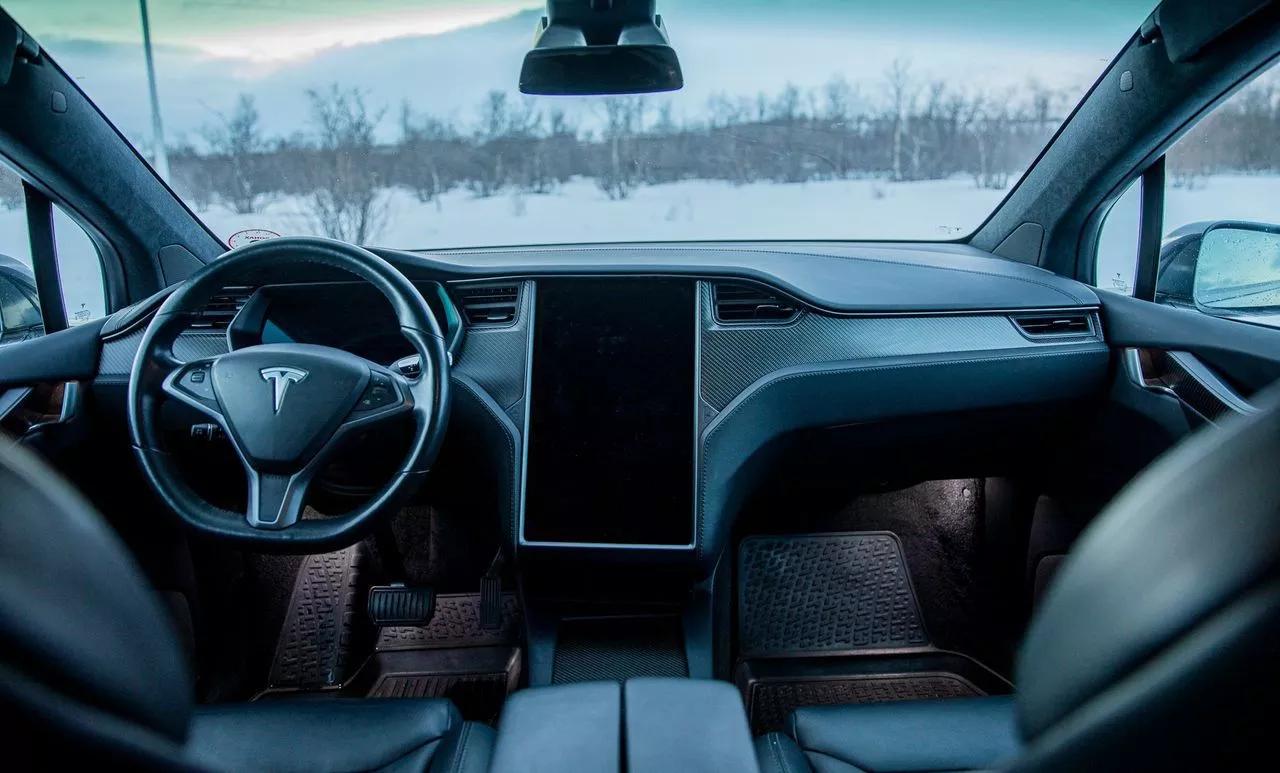 Tesla Model X  100 kWh 2018thumbnail151
