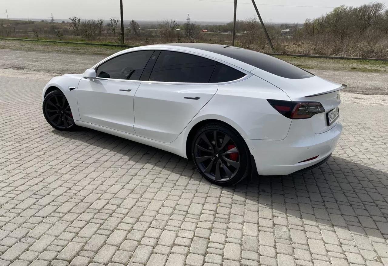 Tesla Model 3  80.5 kWh 201991
