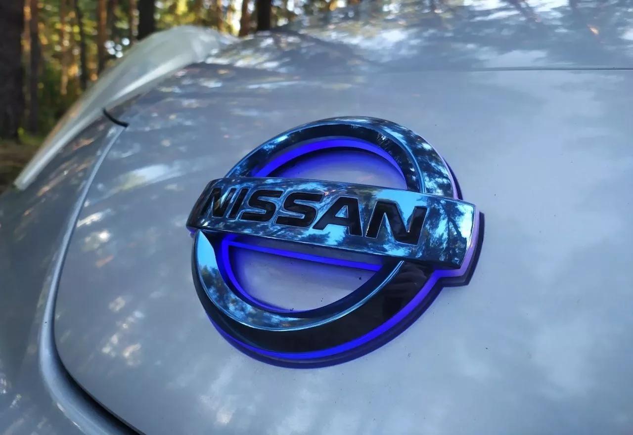 Nissan Leaf  22 kWh 201111