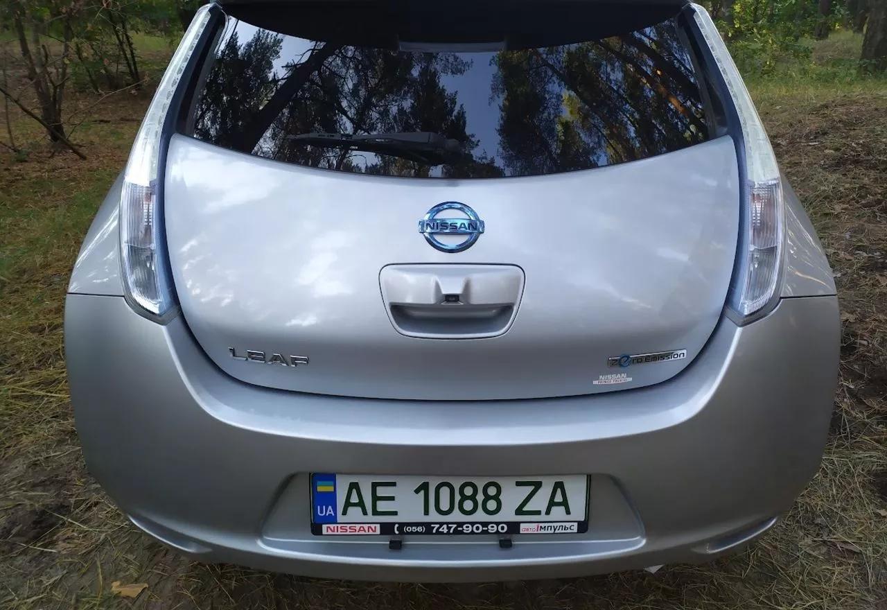 Nissan Leaf  22 kWh 201161